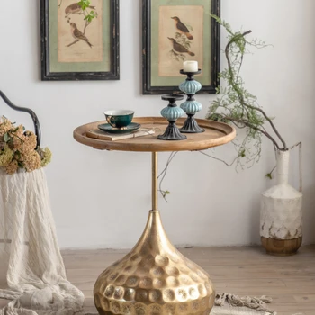 Итальянский легкий роскошный журнальный столик из железа в стиле арт-арт, гостиная, диван, приставной столик, проживание в семье, балкон в ретро-индустриальном стиле