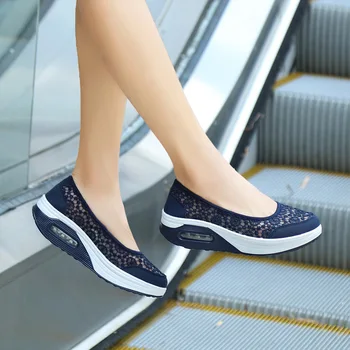 Новая летняя осенняя женская обувь на плоской платформе, Лоферы, повседневные кроссовки, удобные однотонные женские туфли-лодочки без застежки большого размера